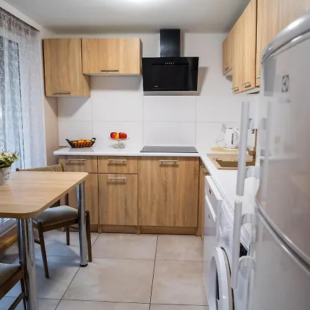 Dom Goscinny Panskie Pola Kolo Szczyrku Guest house Szczyrk
