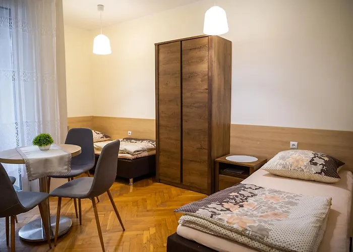 Dom Goscinny Panskie Pola Kolo Szczyrku